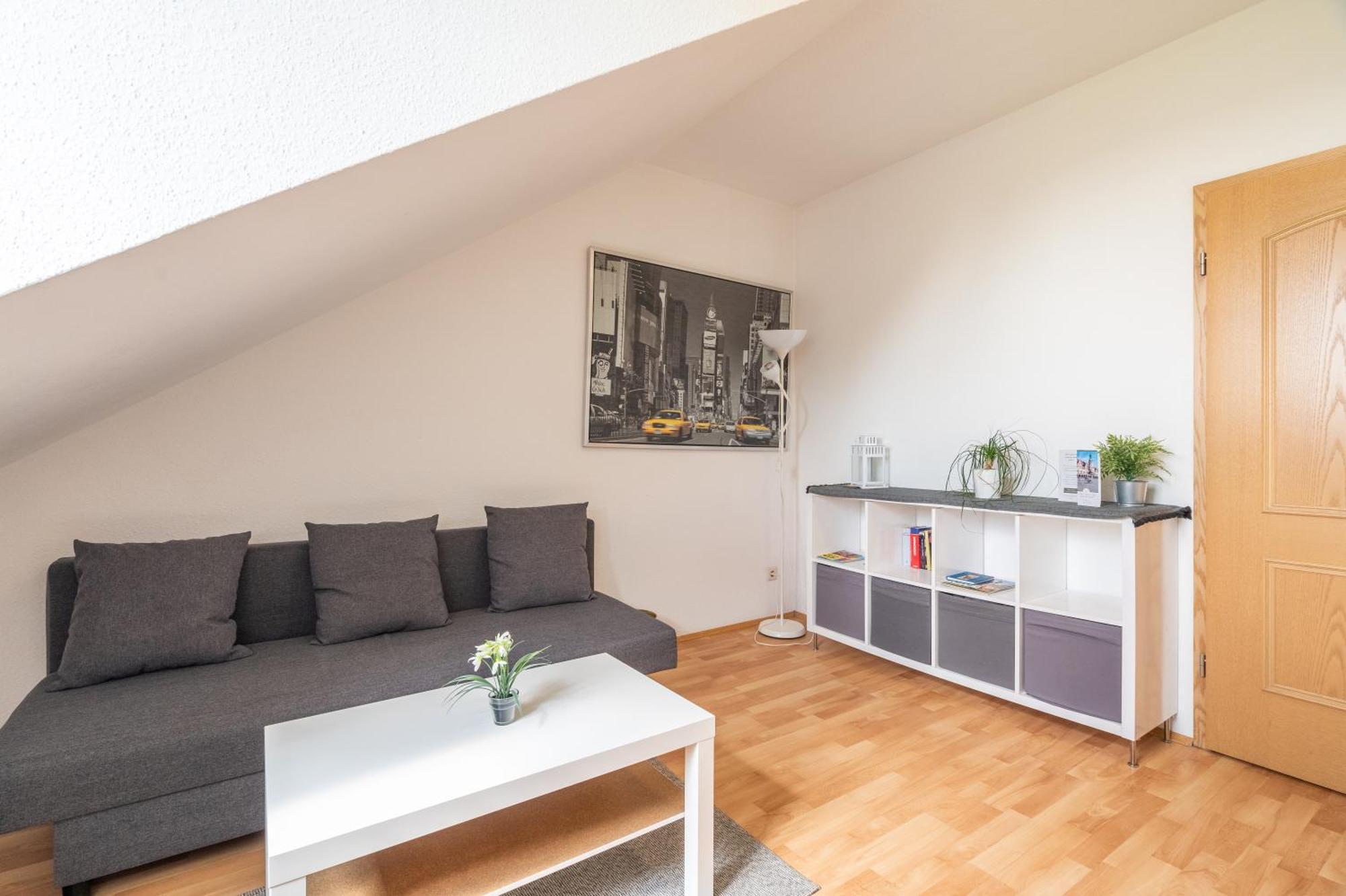 Gemuetliche Dachgeschosswohnung -Waldstrassenviertel Leipzig Eksteriør bilde